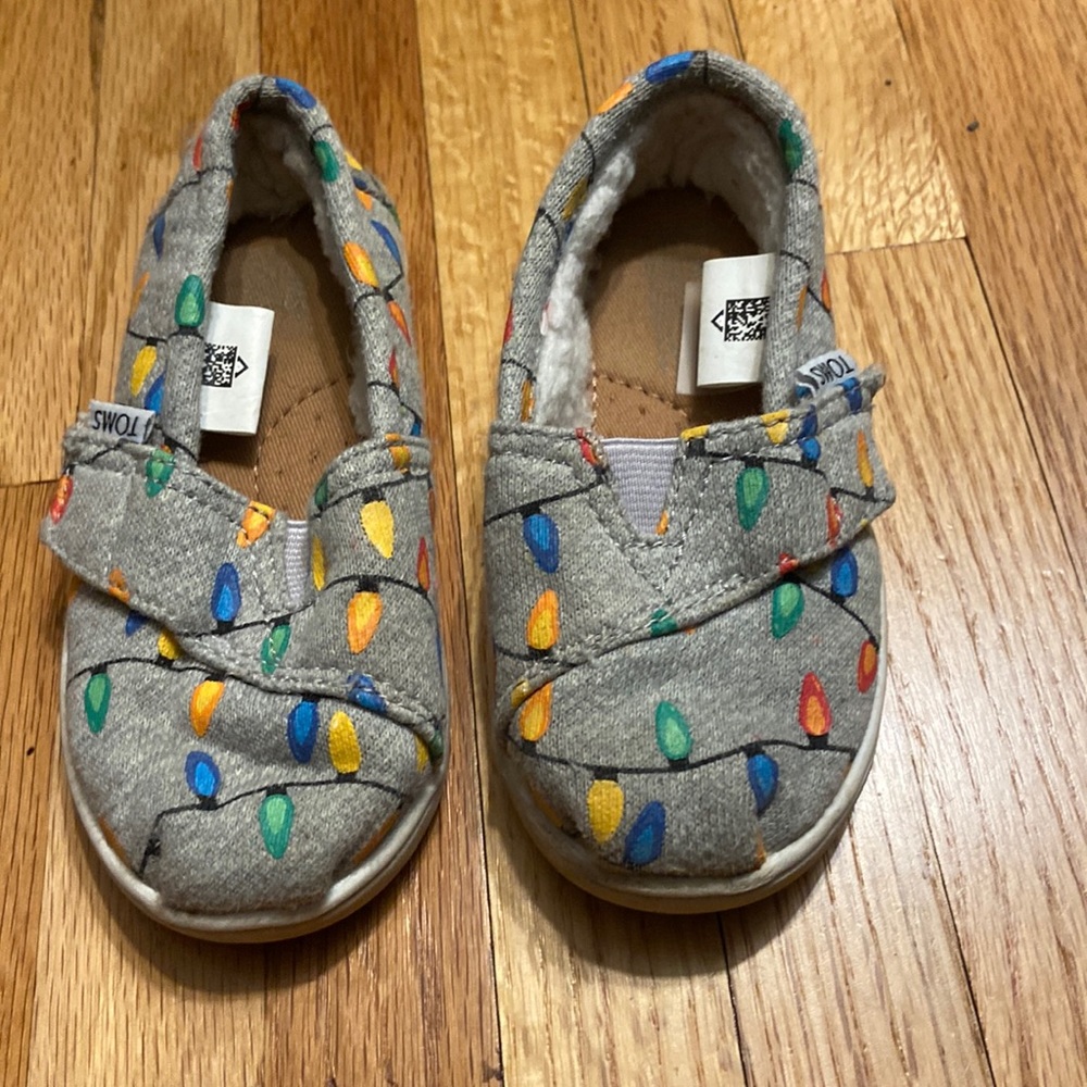 Christmas light Toms toddler size 7